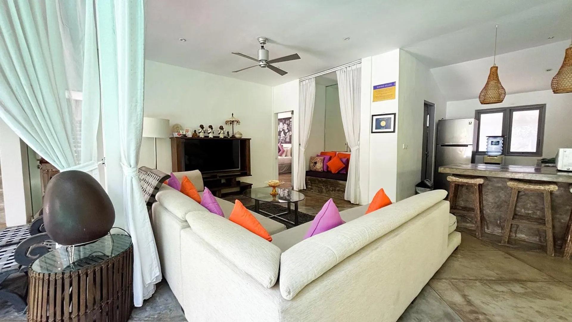 Villa Eindra Seminyak  Seminyak (Bali)